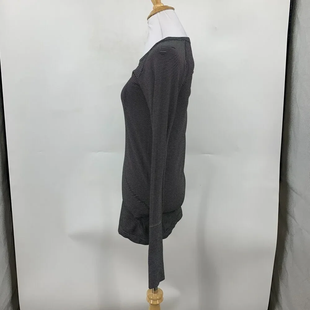 Lululemon Swiftly Tee Womens 6 Black White Stripe Long Sleeve Thumbholes Shirt